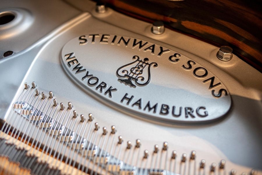 Nên chọn đàn dương cầm Steinway